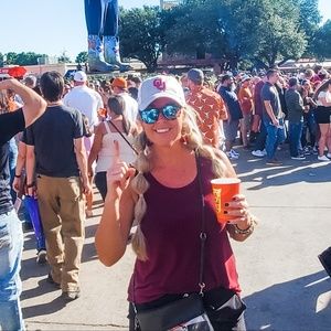 Meet your Posher, Shelley